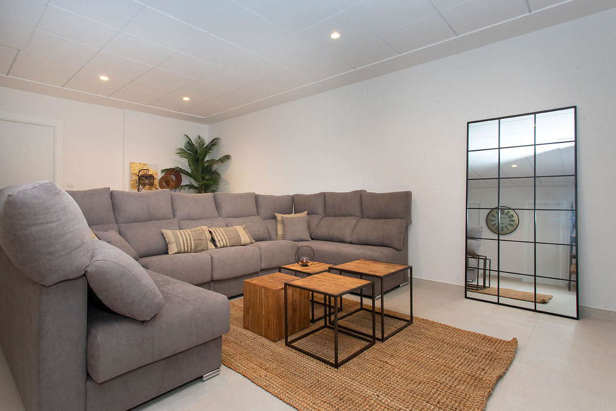 Grape Town Villas - KEY READY — 5-3595ad71cbd87be6c3643a4285ef4791.jpg