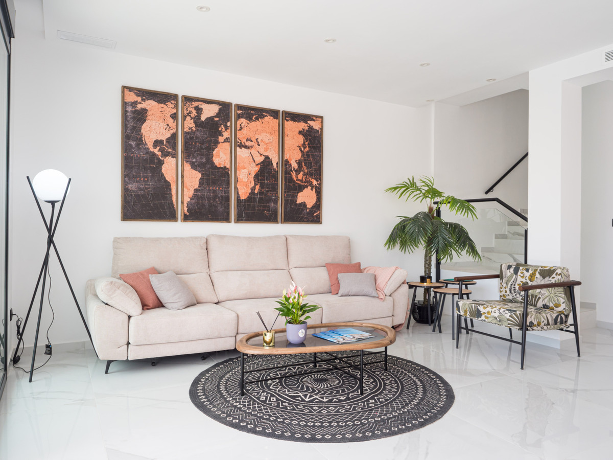 Mediterranea Luxury Homes — 004.jpg