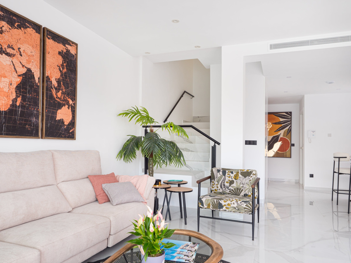 Mediterranea Luxury Homes — 005.jpg
